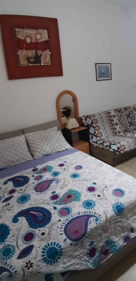 Guest House Orlihome Haifa Esterno foto