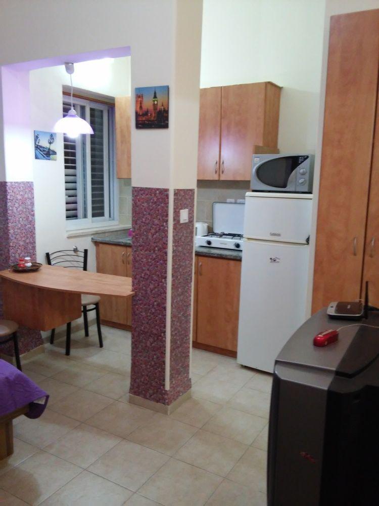 Guest House Orlihome Haifa Esterno foto