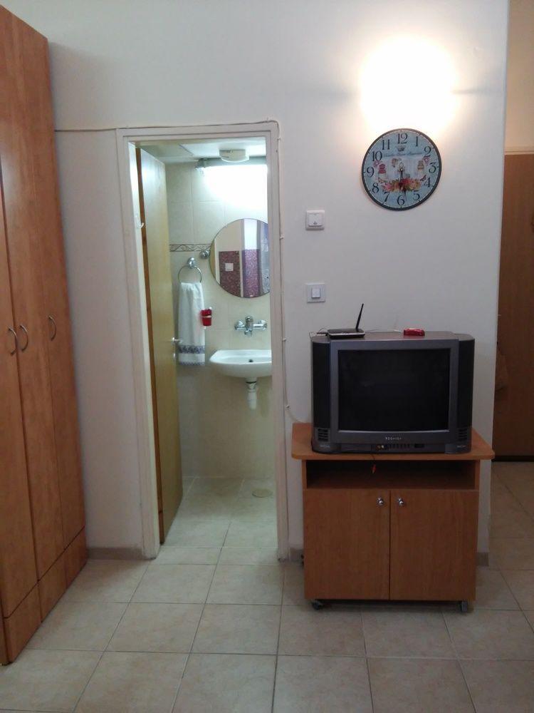 Guest House Orlihome Haifa Esterno foto