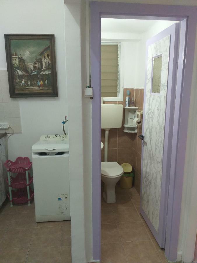 Guest House Orlihome Haifa Esterno foto